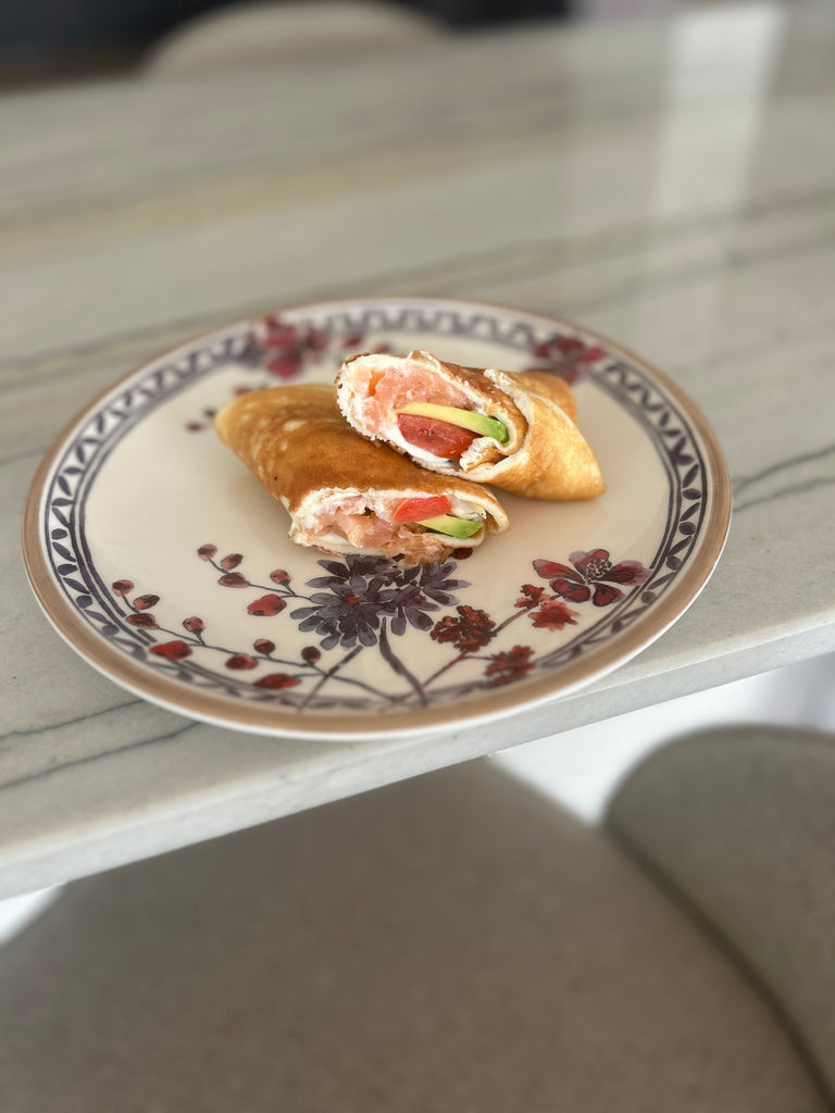 High-Protein Savoury Crepes with Smoked Salmon & Cream Cheese